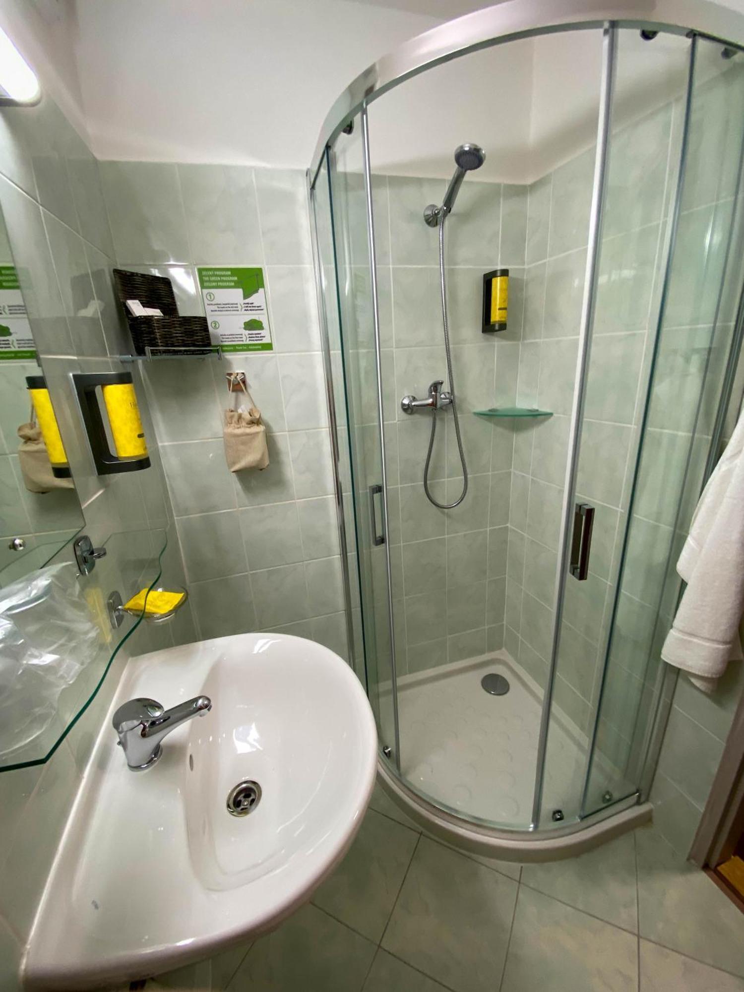 Steelhouse Hotel Trinec Εξωτερικό φωτογραφία