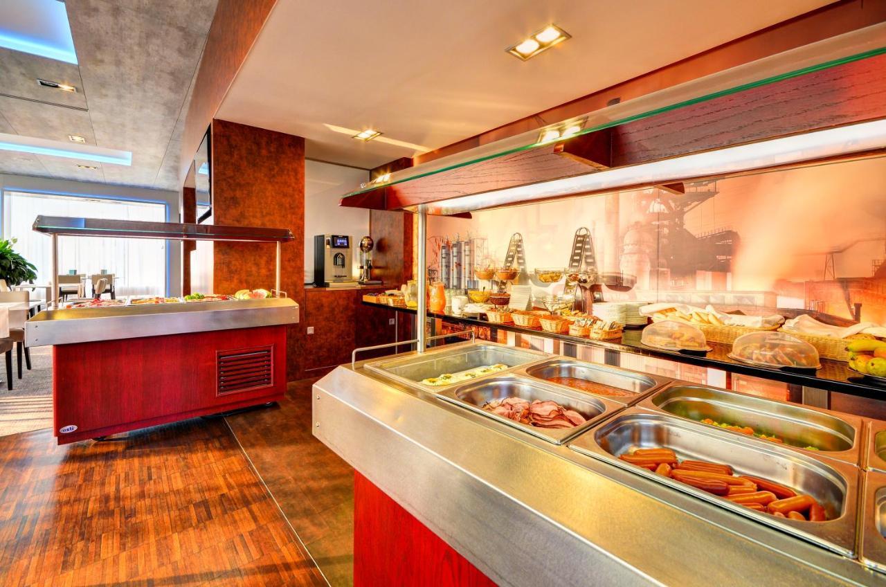 Steelhouse Hotel Trinec Εξωτερικό φωτογραφία
